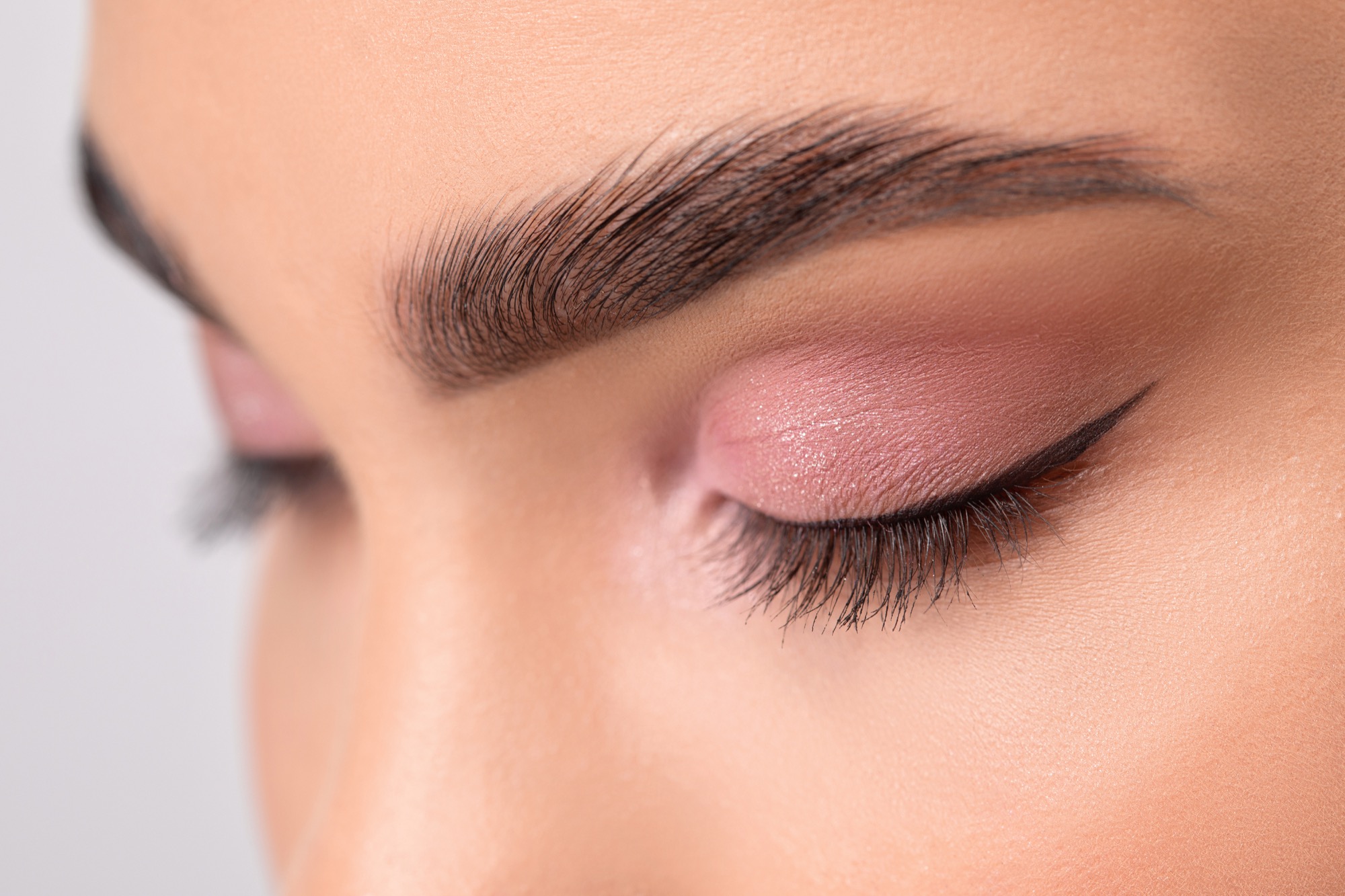 Bild zu Microblading
